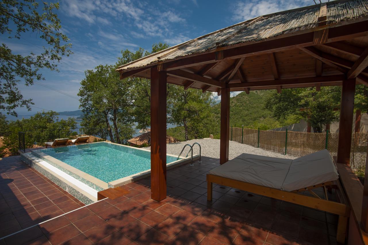 Harmonia Bungalows & Pool Sveti Stefan Exterior foto